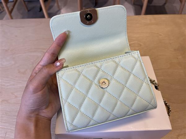 2026127215014200 560